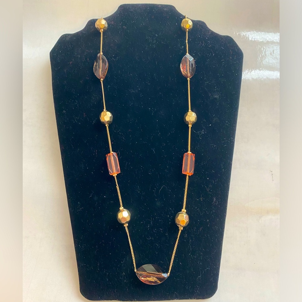 Woman’s Necklace